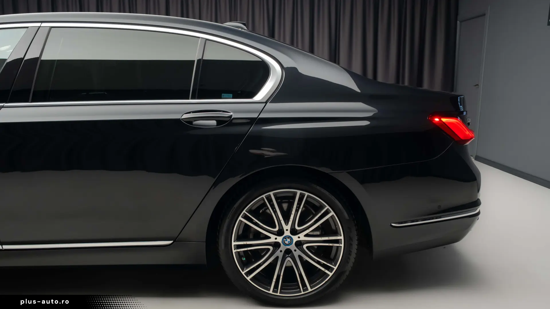 BMW Seria 7 745Le xDrive AT PHEV
