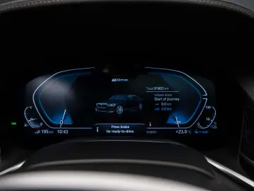 BMW Seria 7 745Le xDrive AT PHEV