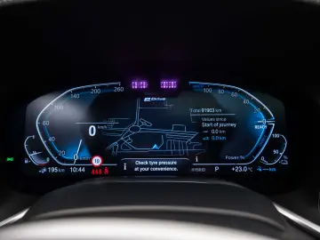 BMW Seria 7 745Le xDrive AT PHEV
