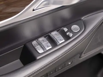 BMW Seria 7 745Le xDrive AT PHEV