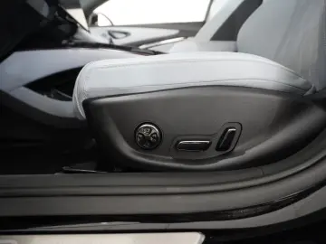 BYD SEAL RWD DESIGN 82 5 KWH NAVI LED 360  SPORT DAB