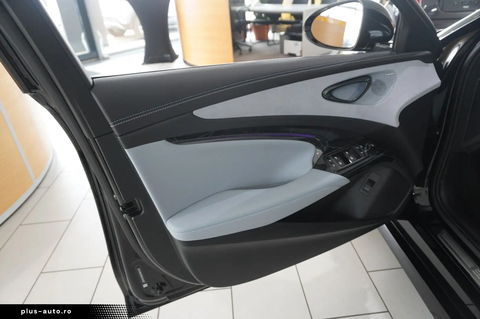 BYD SEAL RWD DESIGN 82 5 KWH NAVI LED 360  SPORT DAB