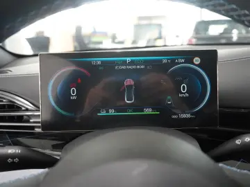BYD SEAL RWD DESIGN 82 5 KWH NAVI LED 360  SPORT DAB