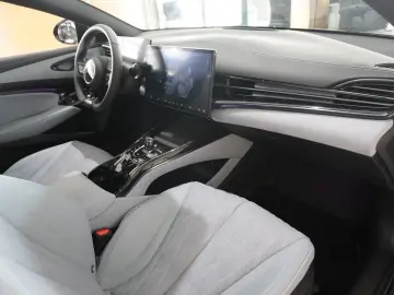 BYD SEAL RWD DESIGN 82 5 KWH NAVI LED 360  SPORT DAB