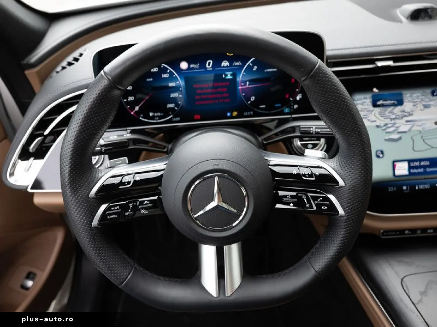MERCEDES-BENZ E 220 d 4M AMG-Sport Super Pano Burm AHK Night