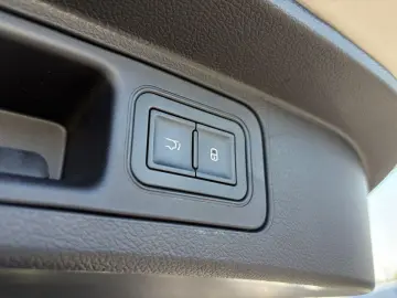 BYD Seal U DM-i 1.5 PHEV Design AWD Leder Pano 360