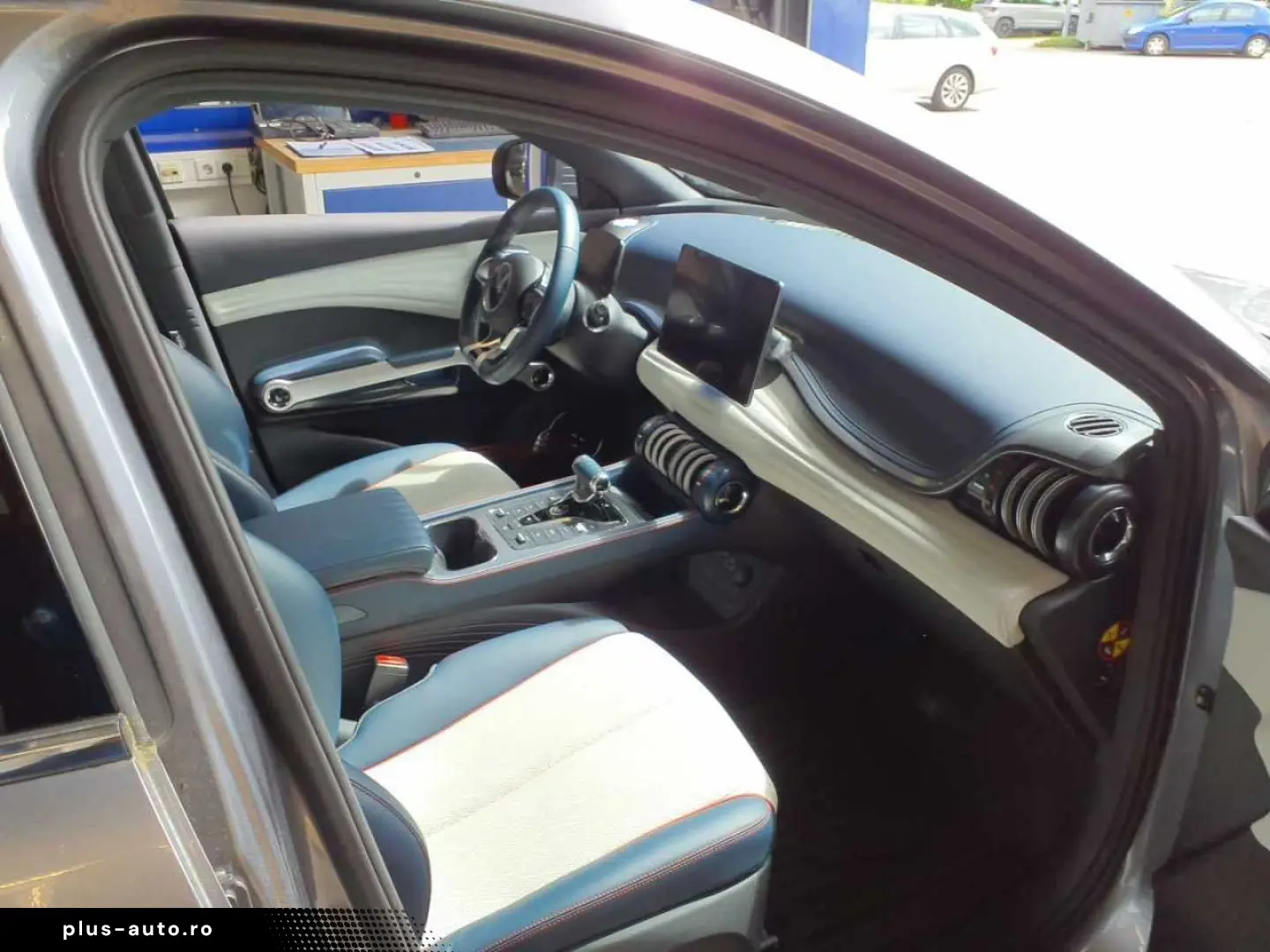 BYD ATTO 3 Comfort 62 kWh ACC WPU OBC 11kw RFK Pano