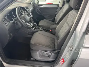 VW Tiguan 2.0TDI DSG Life 4 Motion AHK NAV LED ACC