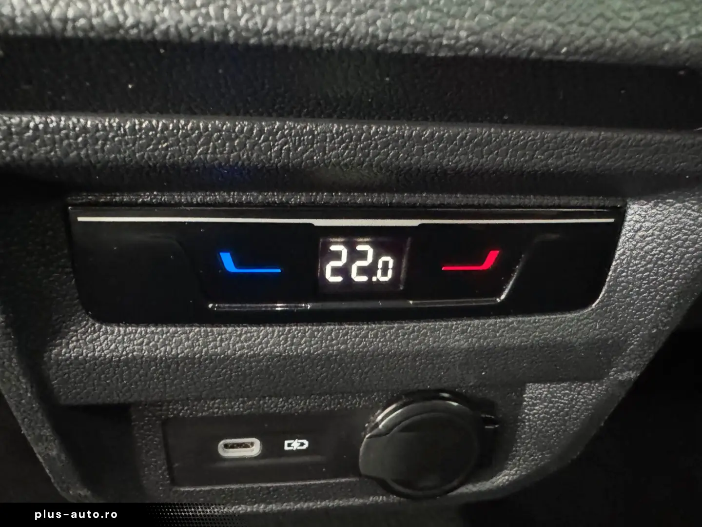 VW Tiguan 2.0TDI DSG Life 4 Motion AHK NAV LED ACC