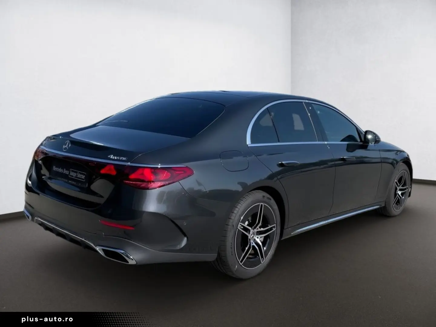 MERCEDES-BENZ E 450 d 4M AMG-ADV  PANO-DACH SUPERSCREEN 360
