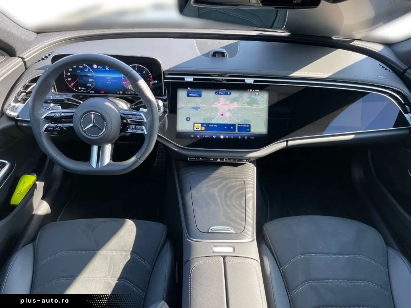 MERCEDES-BENZ E 450 d 4M AMG-ADV  PANO-DACH SUPERSCREEN 360