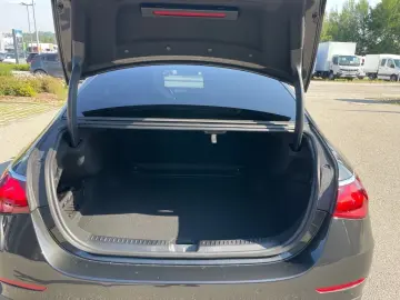 MERCEDES-BENZ E 450 d 4M AMG-ADV  PANO-DACH SUPERSCREEN 360