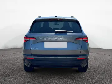 SKODA Karoq Selection 4x4 TDI DSG ACC NAVI KAMERA