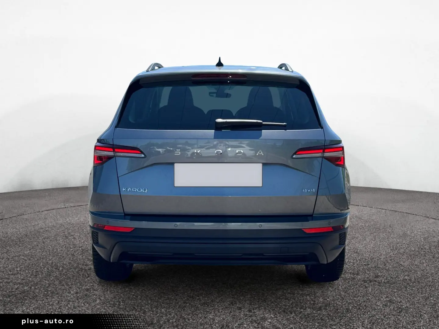 SKODA Karoq Selection 4x4 TDI DSG ACC NAVI KAMERA
