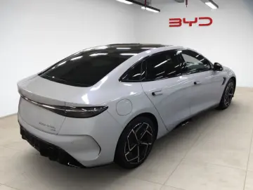 BYD SEAL Excellence AWD