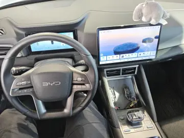 BYD BYD Atto 2 Active  Panodach Navi LED Kamera Schi