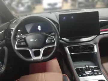 BYD SEAL U DM-i Boost 1.5 PHEV