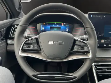 BYD Tang Facelift MY24 AHK