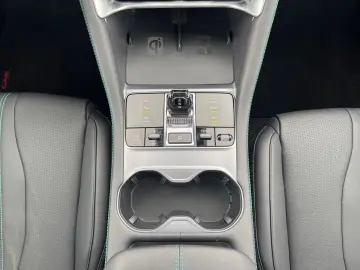 BYD Seal U DM-i DESIGN PHEV 1.5 238KW NAVI KLIMA ALL