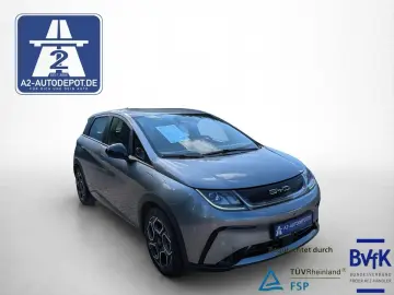 BYD Dolphin 150 kW Comfort NAV LED KAM 1HAND 97 5%SO