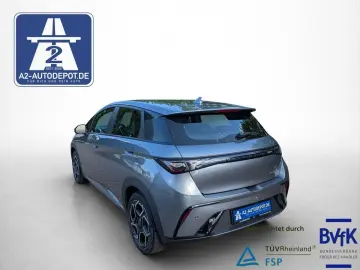 BYD Dolphin 150 kW Comfort NAV LED KAM 1HAND 97 5%SO