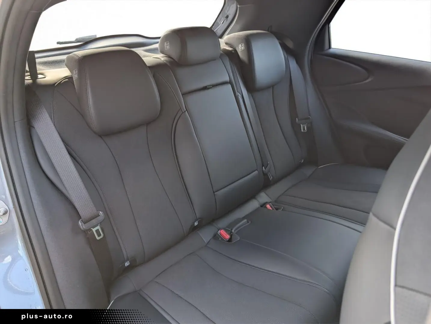 BYD Dolphin 150 kW Comfort NAV LED KAM 1HAND 97 5%SO