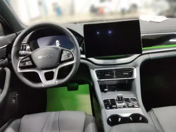 BYD SEAL U DM-i Design 1.5 PHEV