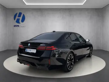 BMW 520d xD M Sport Pro Pano ACC 360 H K AHK HUD 21Z