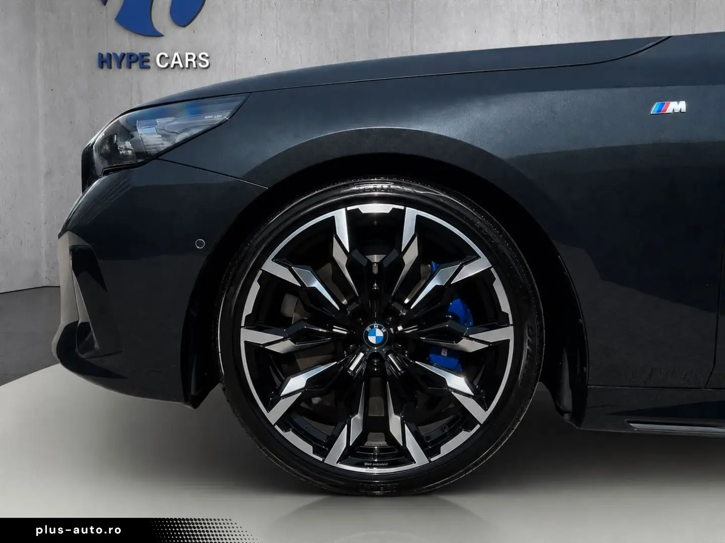 BMW 520d xD M Sport Pro Pano ACC 360 H K AHK HUD 21Z