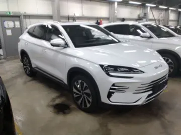 BYD Seal U DM-i 1.5 PHEV DESIGN Leder Glasdach LED L
