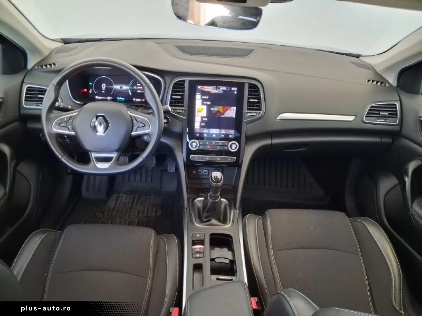 RENAULT MEGANE 1.3 TCe 140CP techno