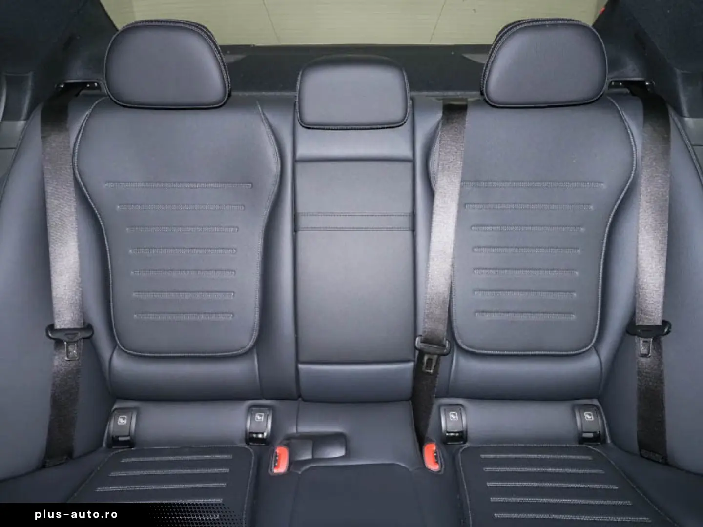 MERCEDES-BENZ C 300 4M AMG PREMIUM PLUS FAP NIGHT PANO BURM