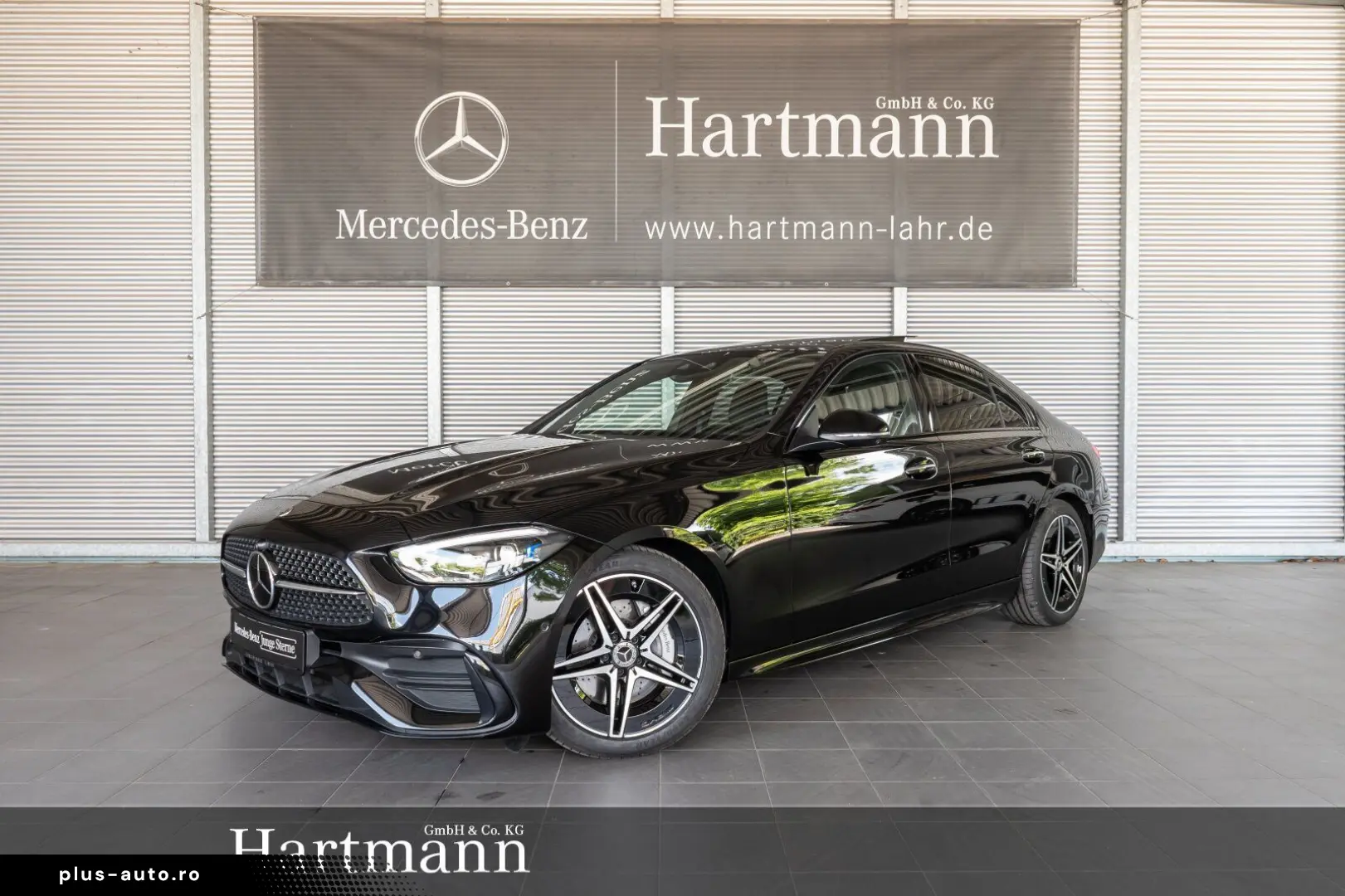 MERCEDES-BENZ C 300 d 4MATIC AMG Premium Panorama Night HUD
