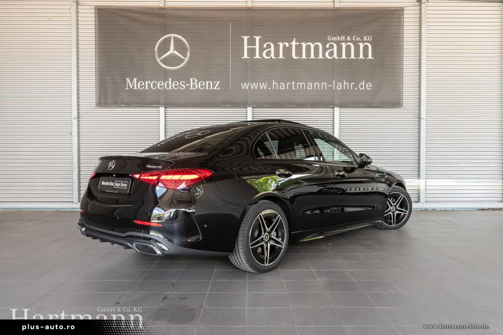 MERCEDES-BENZ C 300 d 4MATIC AMG Premium Panorama Night HUD
