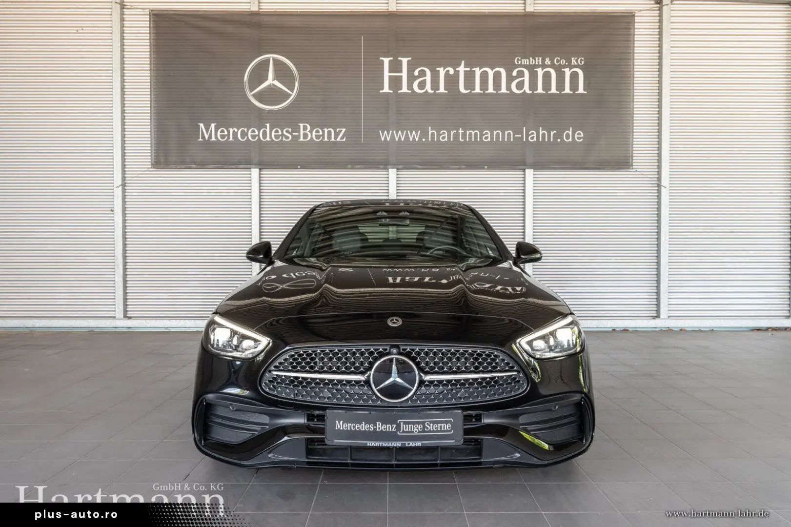 MERCEDES-BENZ C 300 d 4MATIC AMG Premium Panorama Night HUD