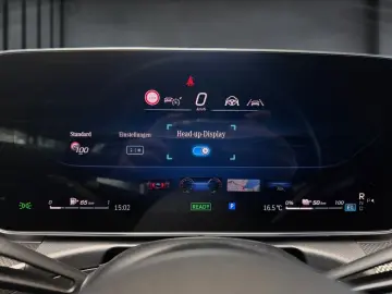MERCEDES-BENZ CLE 300e AMG  DiG HuD BURM®3D MEM AMBIE PANO
