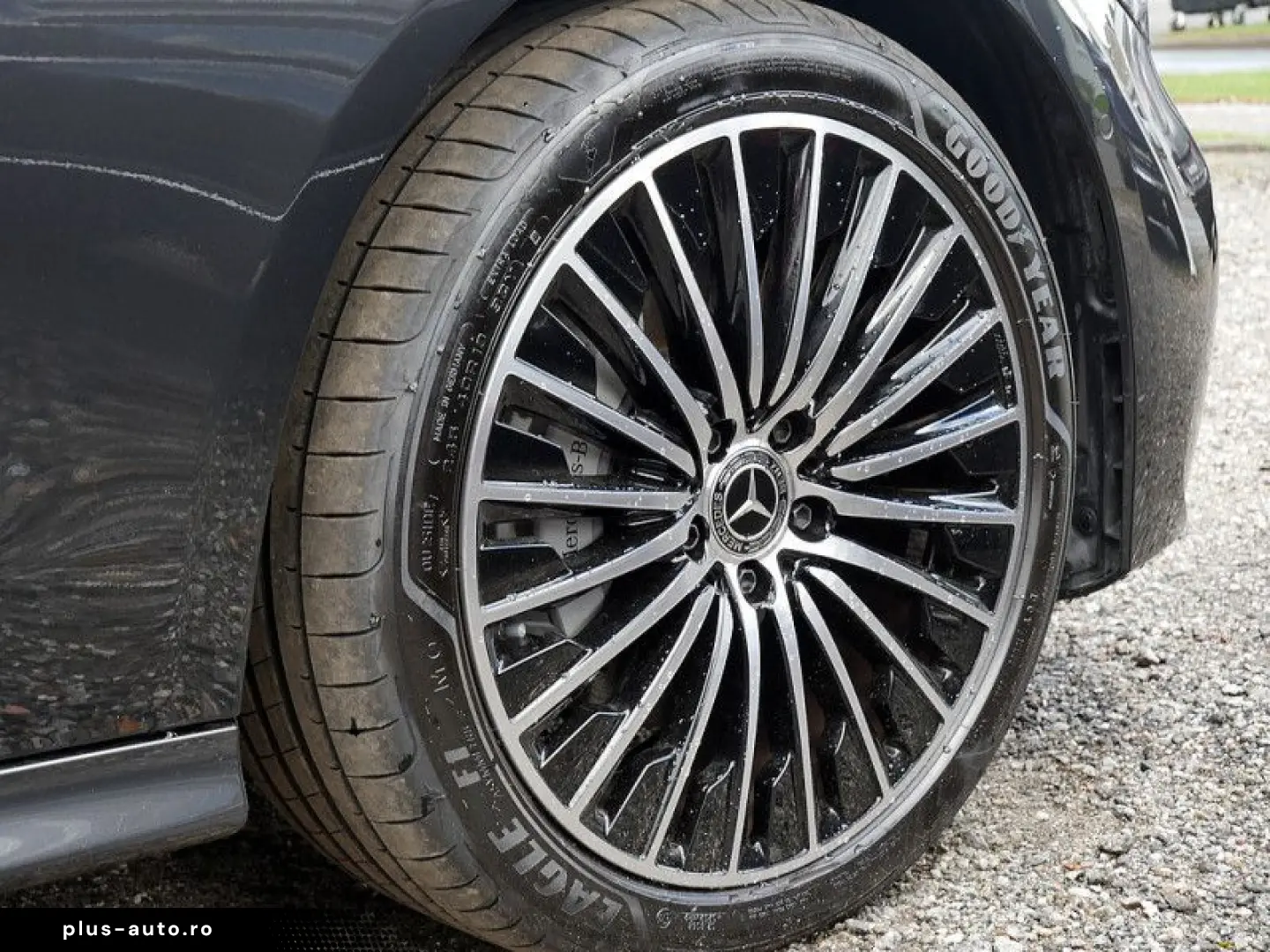 MERCEDES-BENZ CLE 300 e Coupe   AMG MEMO 360 DISTR PDC