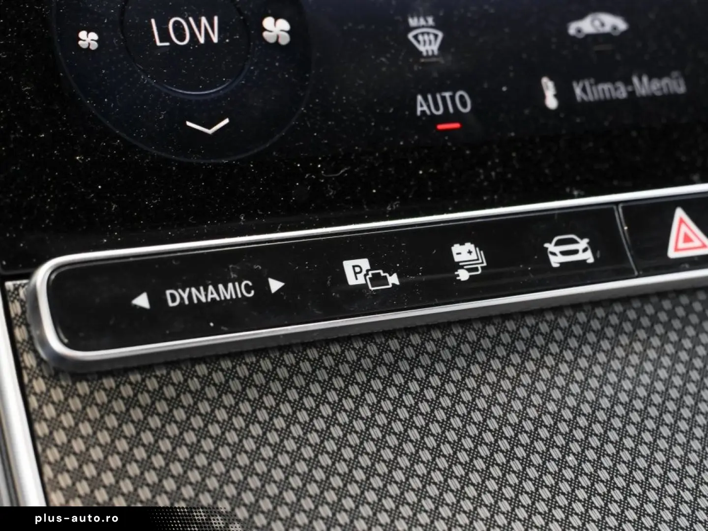 MERCEDES-BENZ CLE 300 e AMG-Sport Pano Burm Night DIGI 360