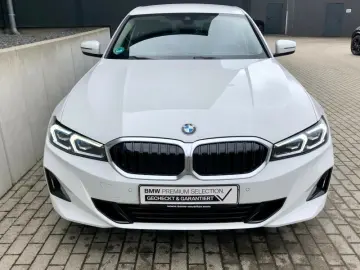 BMW 318i SAG LED  K-ZUG CAM TEMPO LORDOSE SH AMBI