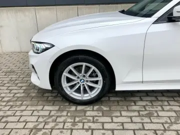BMW 318i SAG LED  K-ZUG CAM TEMPO LORDOSE SH AMBI