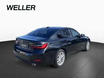 BMW 318d A Lim LiCo  AdpLED ParkAss FernAss RFK SHZ