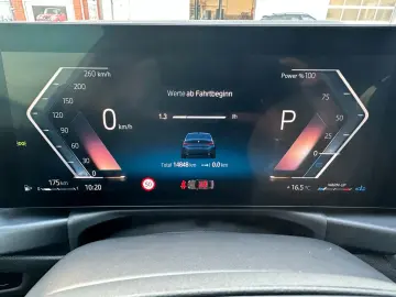 BMW 318 i ADAPT. LED 360  DAB