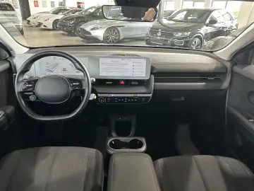 HYUNDAI Ioniq 5 58kWh ACC WäPu RFK CarPlay NAV 19  Sthzg
