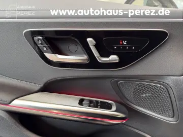 MERCEDES-BENZ CLE 300 4M Coupé AMG PREMIUM-DISTRONIC-PANO