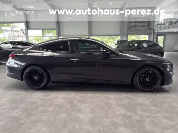 MERCEDES-BENZ CLE 300 4M Coupé AMG PREMIUM-DISTRONIC-PANO