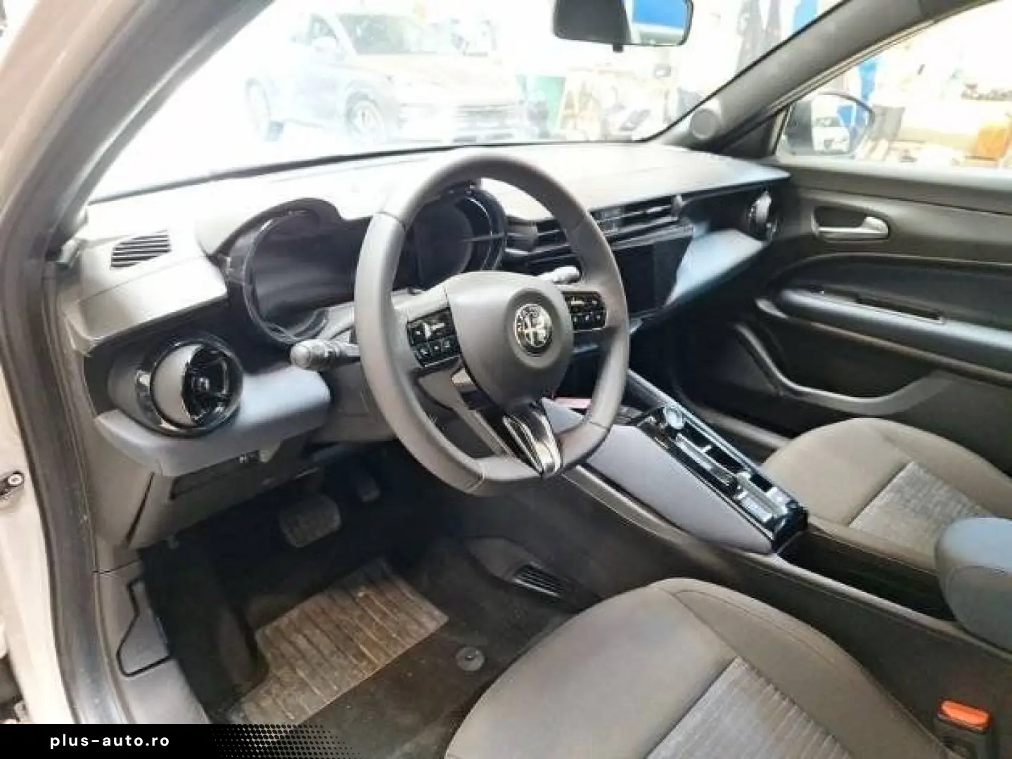 ALFA ROMEO Junior Elettrica 54 kWh ACC LED PDC Carplay