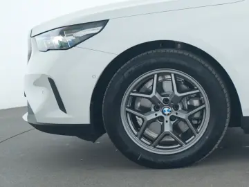 BMW 520i Rückfahrkamera Navi LED Tempomat Sitzheizun