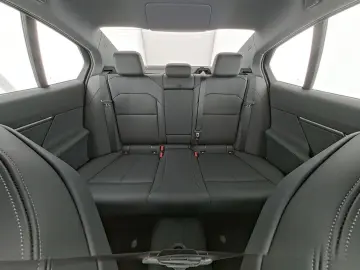 BMW 520i Rückfahrkamera Navi LED Tempomat Sitzheizun