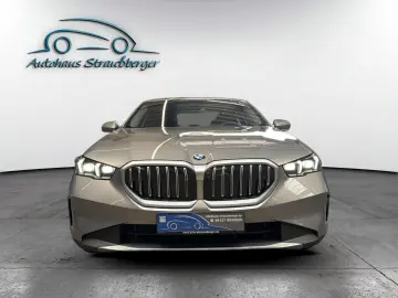 BMW 520i Limousine Temp. HUD SHZ IQ AHK 2ZK 360