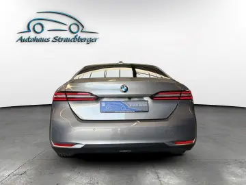 BMW 520i Limousine Temp. HUD SHZ IQ AHK 2ZK 360